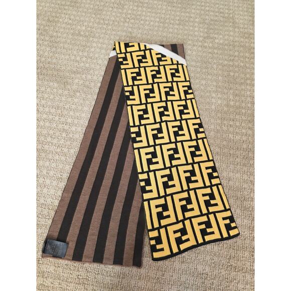 Fendi yellow brown FF Logo Printed Wool reversible scarf - Picture 7 of 10